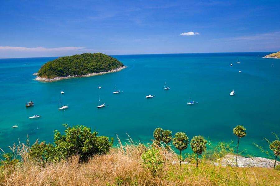 Mala Hotel Kata Beach  Buitenkant foto