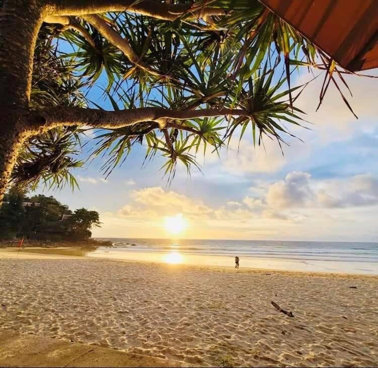 Mala Hotel Kata Beach  Buitenkant foto